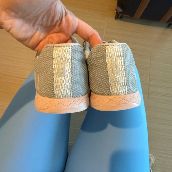 NOBULL Women's Gray and Pink Trainers, lifting athletic gym sneaker shoes - Picture 11 of 14